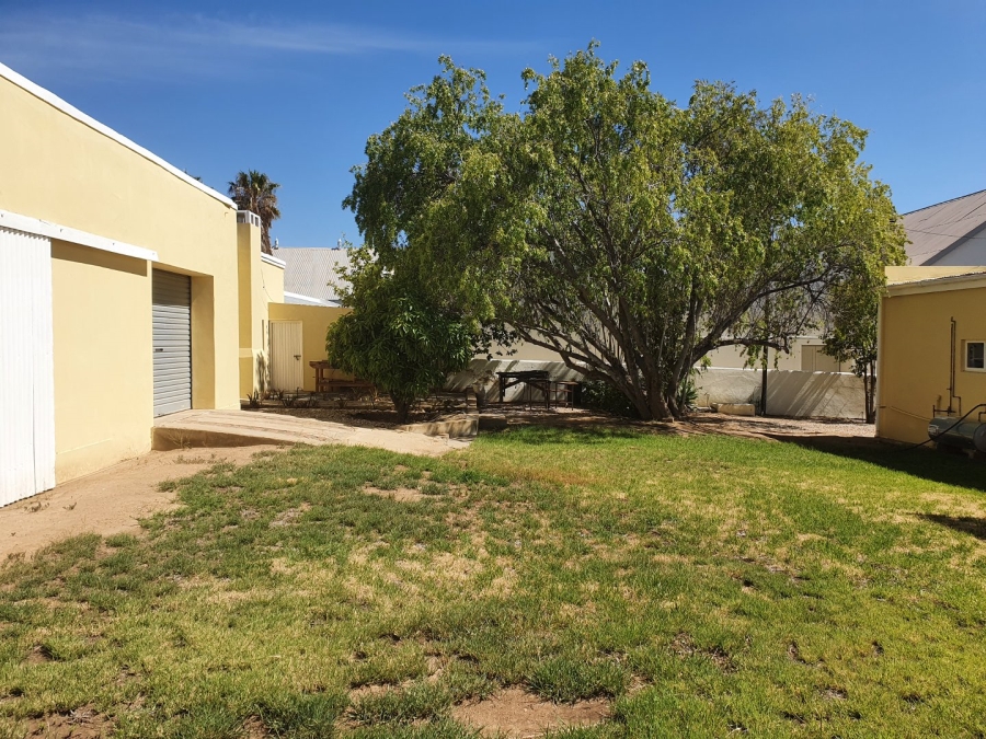 5 Bedroom Property for Sale in Prince Albert Western Cape